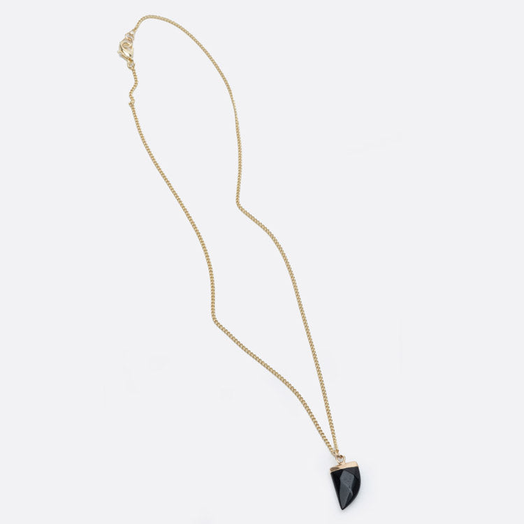 Collar Cuerno Negro