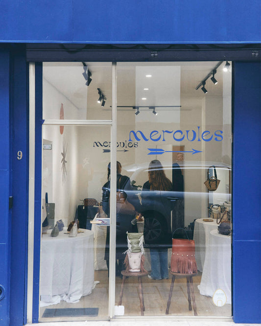 MERCULES EST RETOURNÉ À PARIS