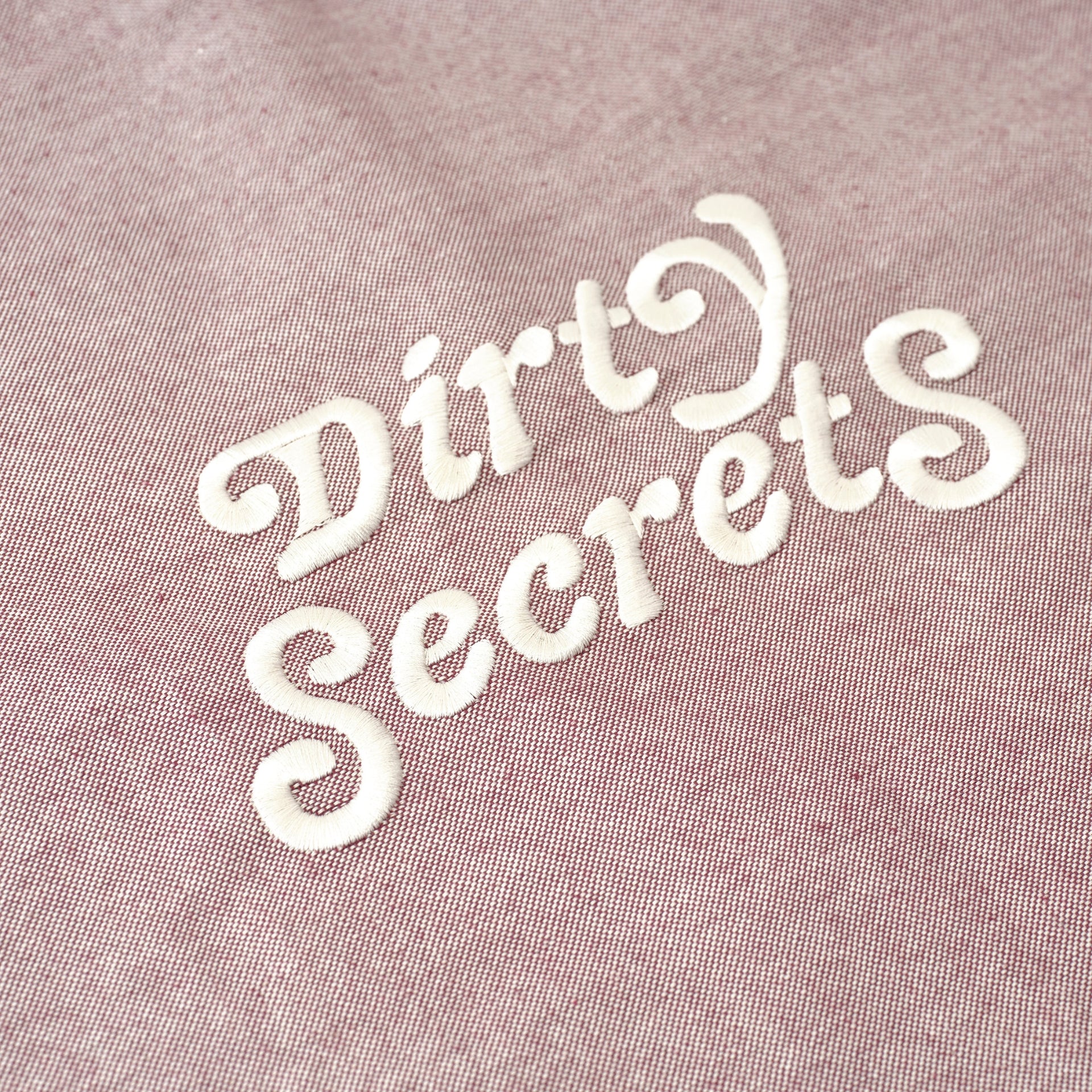 Funda bordada Dirty Secrets Granate