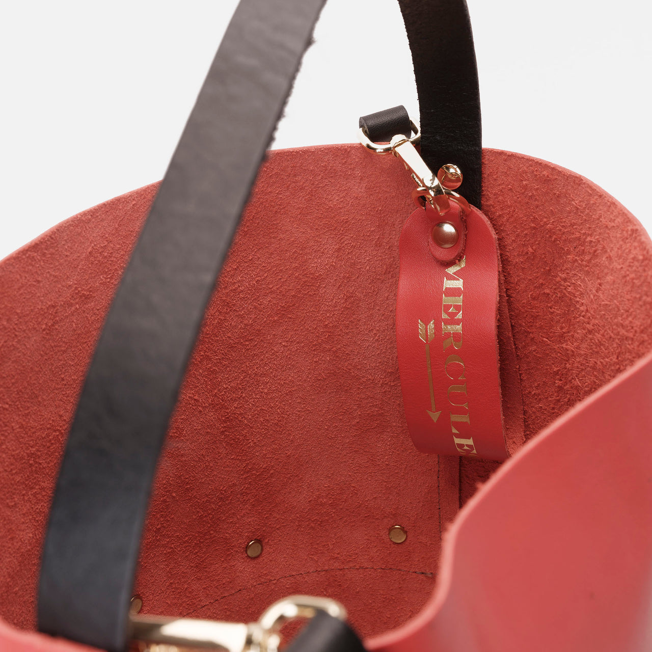 Bucket Fringes Coral