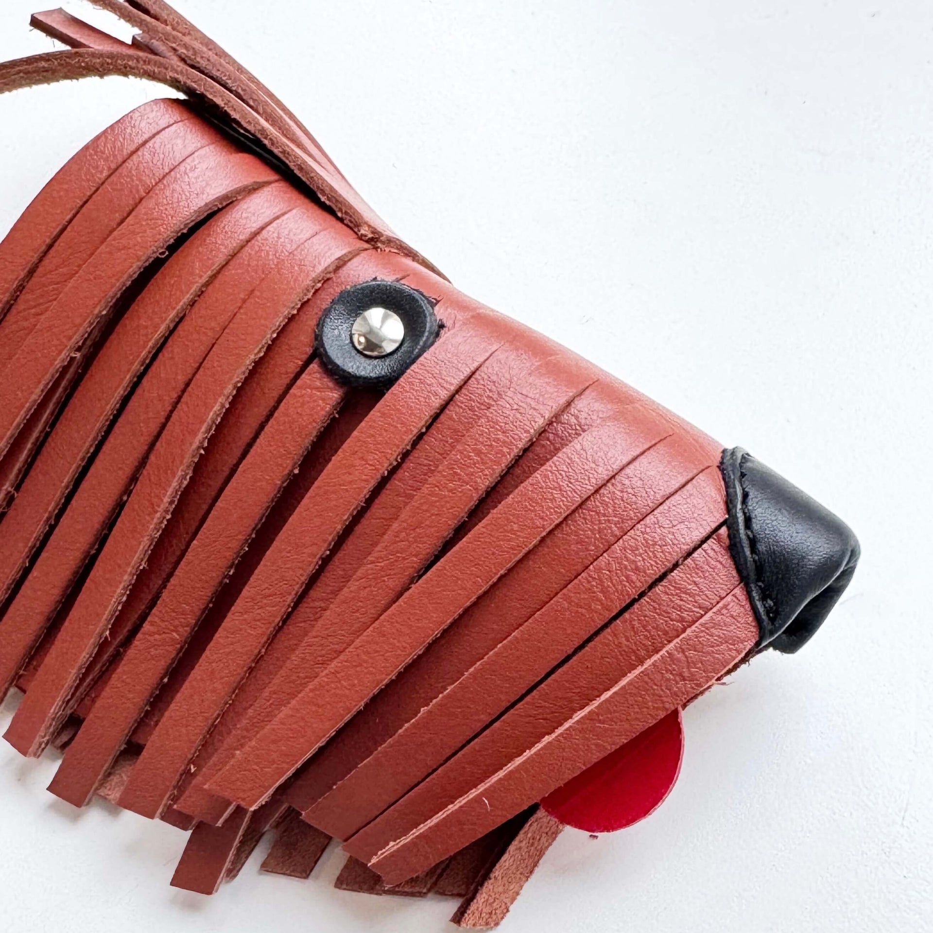 Charm Scott Cabeza Teja