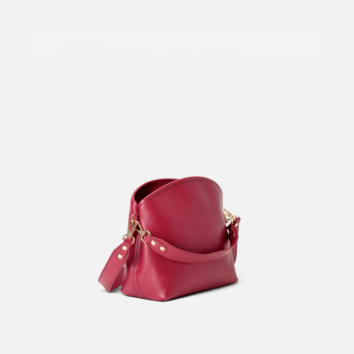Otra vista: bolso de mano y bandolera Juniper color rojo lipstick, de Mercules