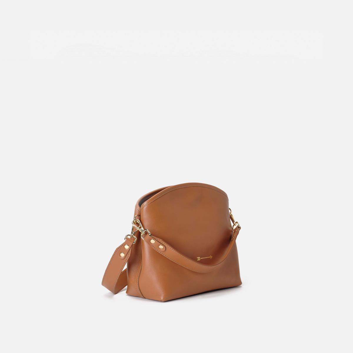 Otra vista: bolso de mano y bandolera Juniper color coñac, de Mercules