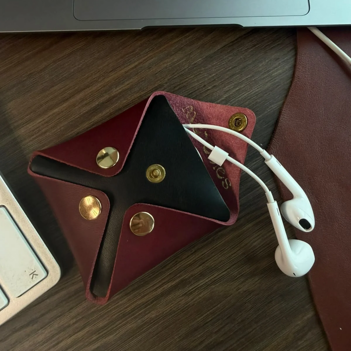 Monedero Arrow Tan