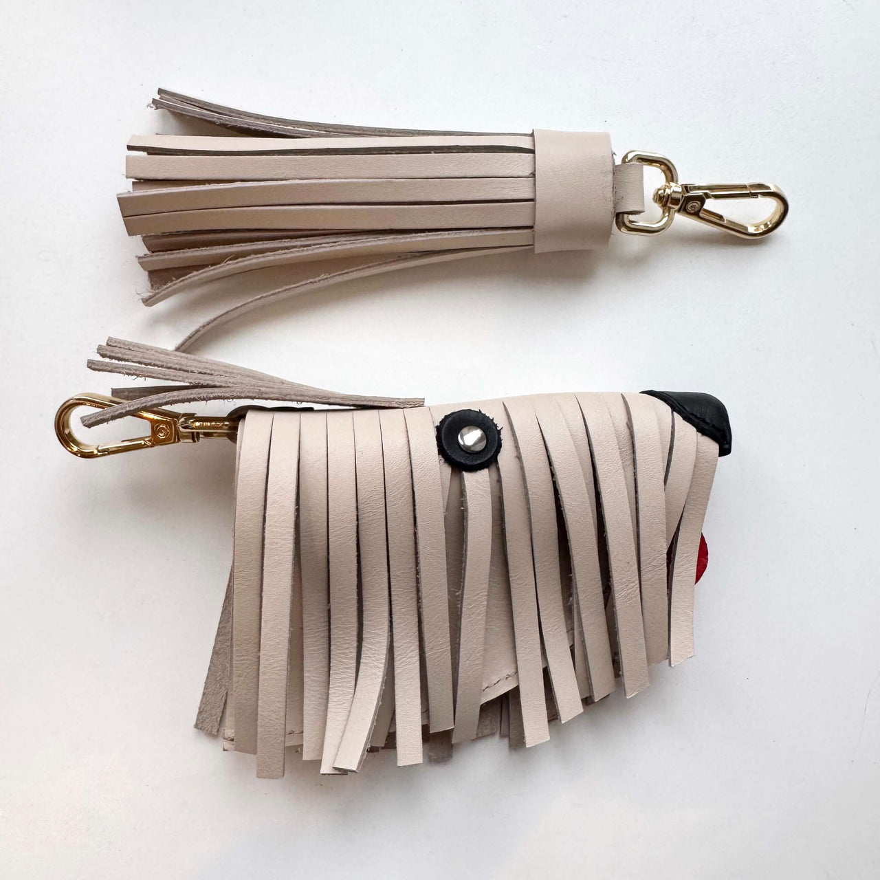 Charm Scott Cabeza Bone