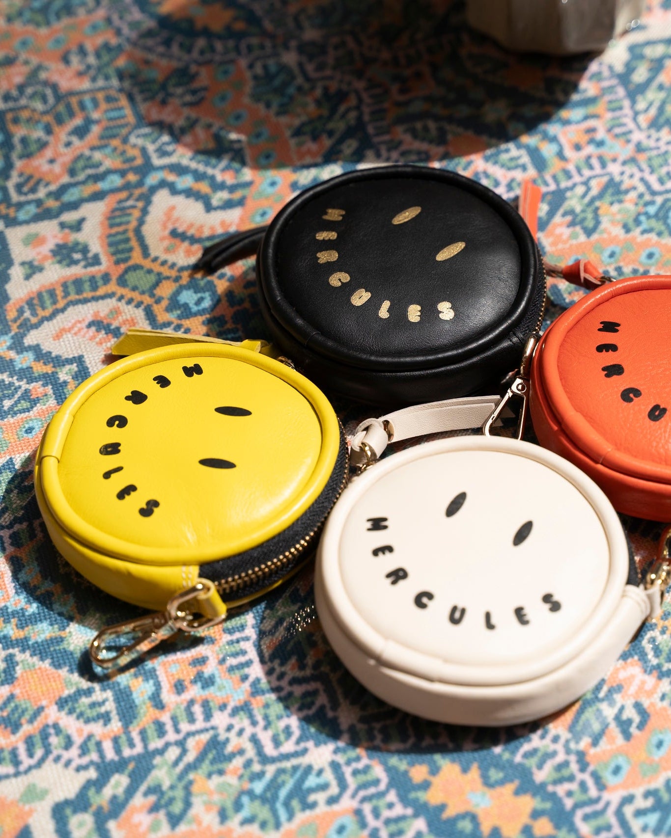 Monedero Smiley Bone